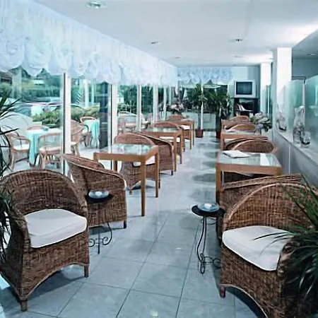 Mare 3* Riccione